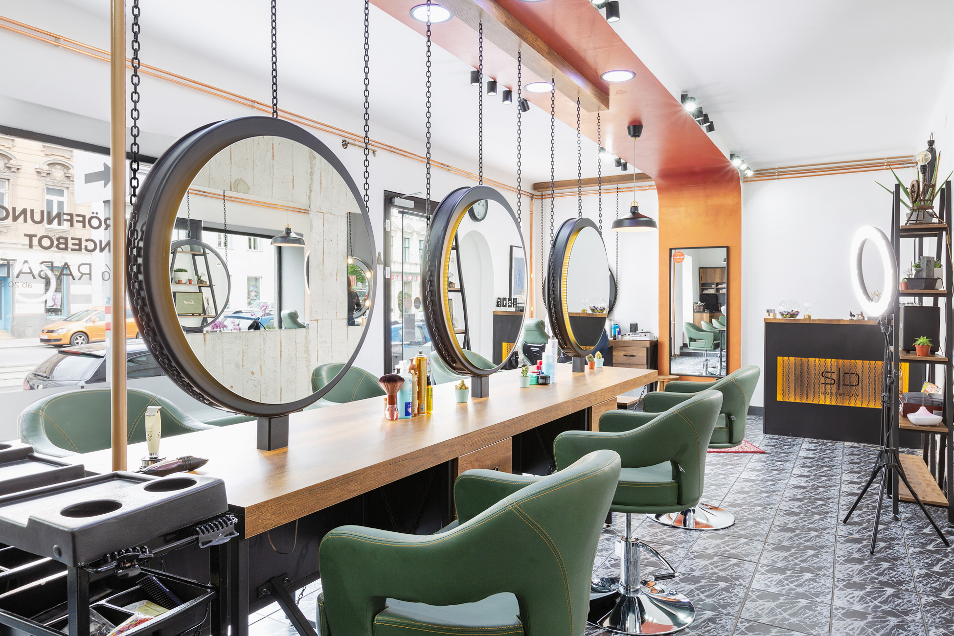 7 αποτελεσματικοί τρόποι για να αυξήσεις τα έσοδα του κομμωτηρίου σου